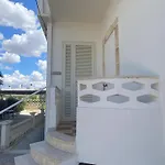 Odetta - Ovest Appartement